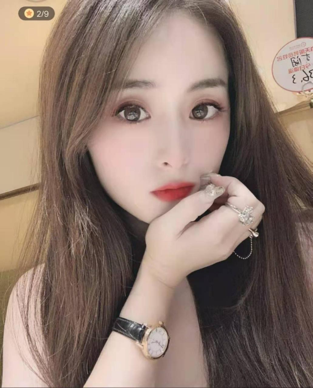 外表清纯的小倩